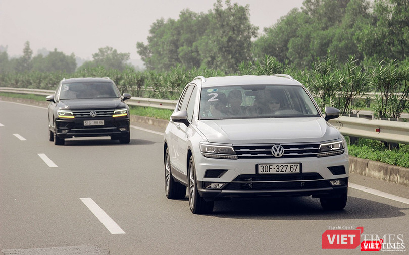 Chiếc xe có khả năng cách âm tốt ngay cả khi chạy với bộ lốp kích thước lớn 19 inch.