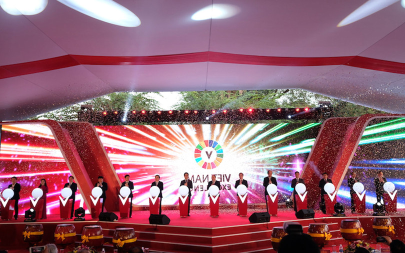 Buổi lễ ra mắt xe VinFast có sự góp mặt của Thủ tướng Nguyễn Xuân Phúc (Ảnh: Nam Long) Buổi lễ ra mắt xe VinFast có sự góp mặt của Thủ tướng Nguyễn Xuân Phúc (Ảnh: Nam Long)