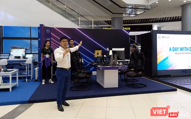 Khu vực Dell Game sẽ là nơi diễn ra giải đấu game đối kháng CS:GO dành cho các khách hàng đăng ký trên website.