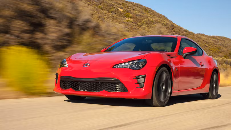 Toyota 86/Scion FR-S cũng bị dính lỗi triệu hồi do cùng phát triển với Subaru.