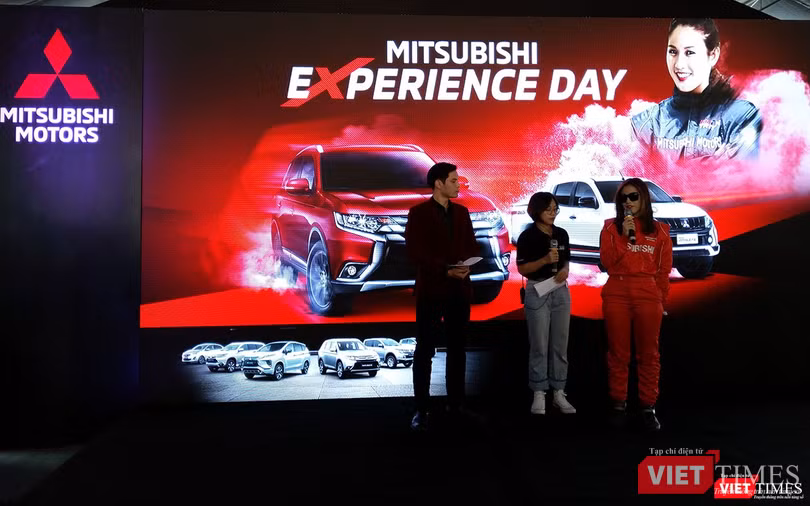 Lần đầu tiên một chương trình lái thử xe có sự xuất hiện của một nữ tay đua chuyên nghiệp.