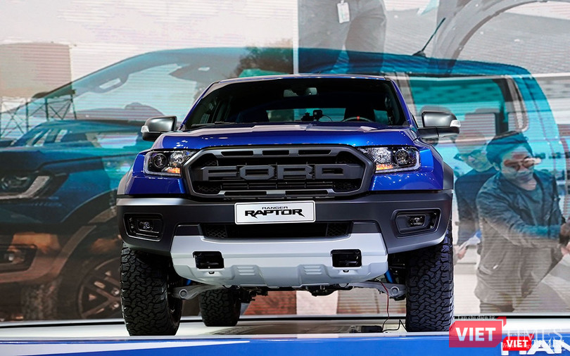 Ford Ranger Raptor thực sự là mẫu xe mới trưng bày hiếm hoi công bố giá bán.