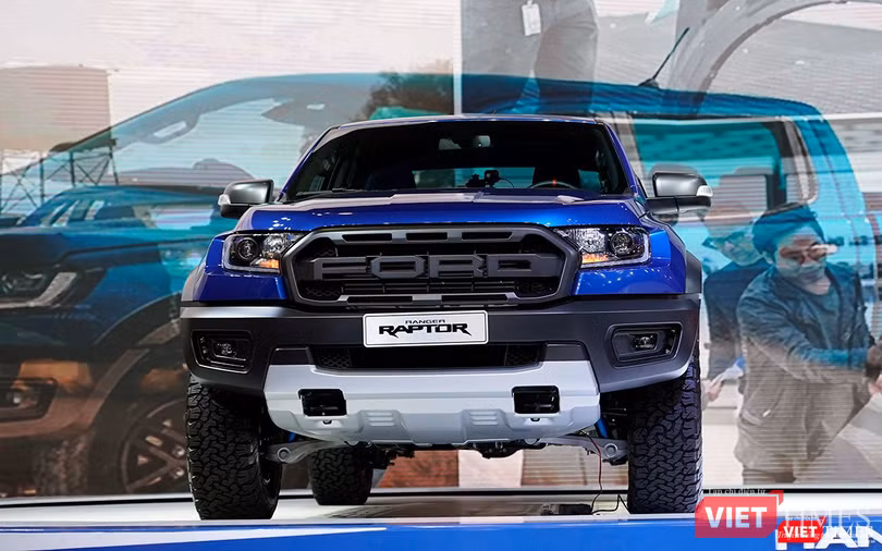 Ford Ranger Raptor thực sự là mẫu xe mới trưng bày hiếm hoi công bố giá bán.