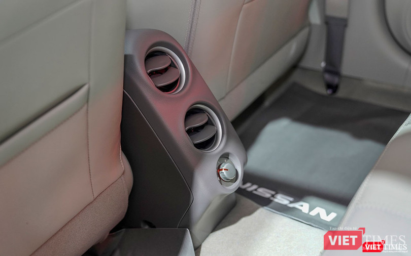 Thêm tiện ích, Nissan Sunny Q-Series có ghi điểm với người dùng? ảnh 9