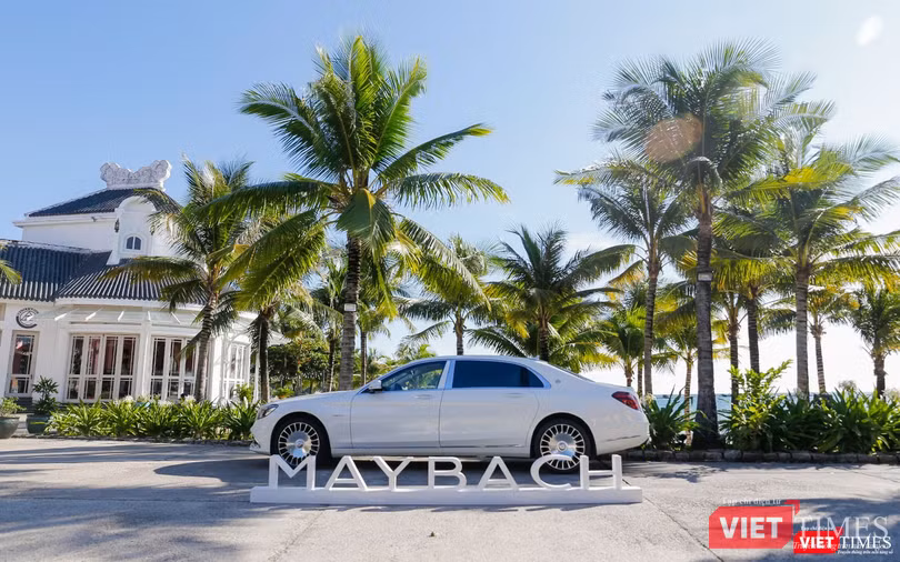 Đây là một trong hai mẫu S Maybach hoàn toàn mới sẽ góp mặt tại triển lãm ô tô Việt Nam 2018