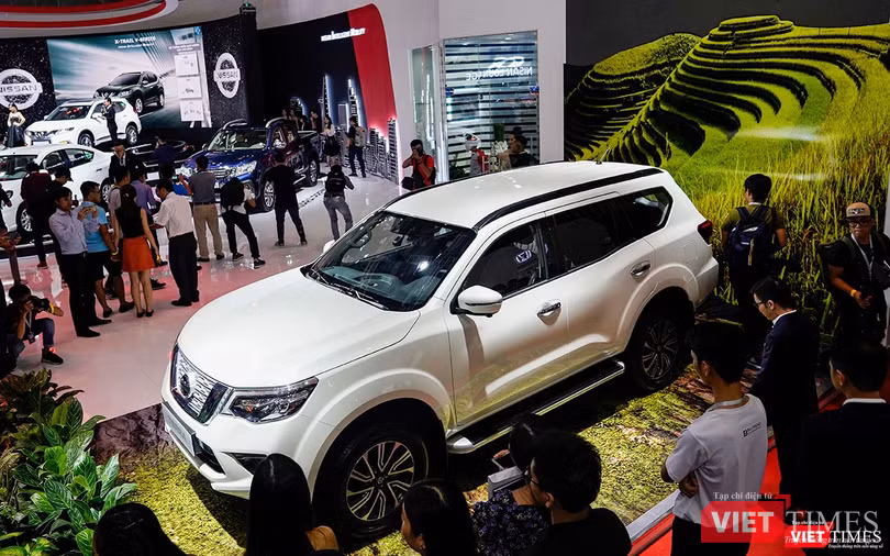 Ngày 18/12, Nissan Terra - mẫu SUV 7 chỗ từng xuất hiện tại triển lãm VMS 2018 sẽ chính thức được ra mắt tại thị trường Việt Nam cho thấy cam kết lâu dài của Nissan Việt Nam bất chấp tập đoàn Tan Chong không còn trở thành đối tác của Nissan Motor.