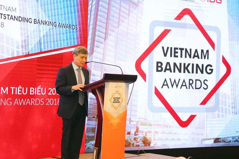 Ông Nguyễn Toàn Thắng – Tổng thư ký Hiệp hội Ngân hàng Việt Nam phát biểu tại buổi lễ vinh danh.