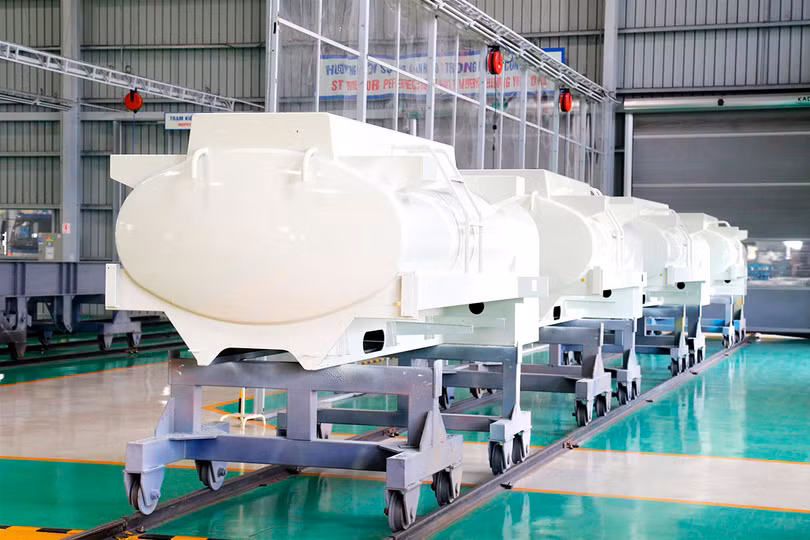 Bồn nhiên liệu 3.000 lít được Thaco xuất khẩu sang công ty JMK.