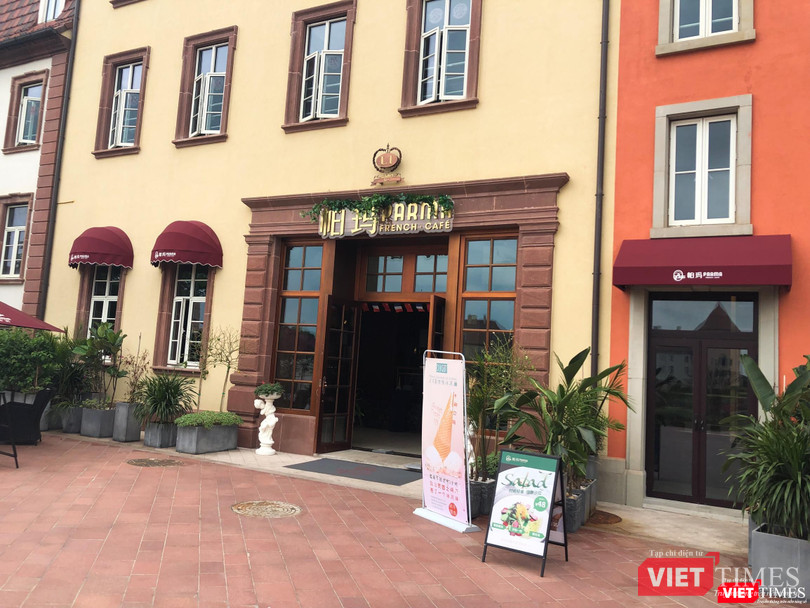 Một nhà hàng Pháp trong Ox Horn
