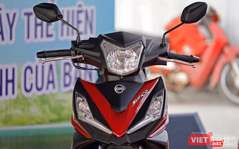 Công nghệ LED có mặt trên đèn định vị, đèn xi-nhan nhưng đèn pha lại không có được điều này.