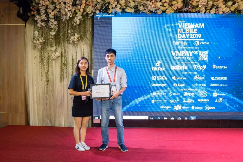 Khách hàng đặc biệt ấn tượng với những sản phẩm công nghệ được Sunshine Tech giới thiệu tại sự kiện 