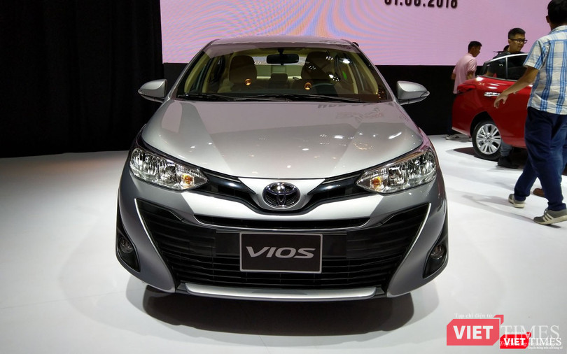 Toyota Vios đã trở lại ngôi vương sau một vài tháng để rơi vào Hyundai Grand i10 Toyota Vios đã trở lại ngôi vương sau một vài tháng để rơi vào Hyundai Grand i10