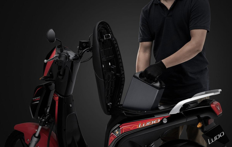 ... cũng như không phải lo ngại về việc pin bị hao mòn hoặc hư hỏng trong quá trình sử dụng.