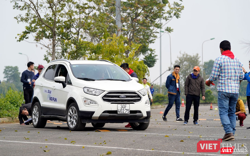 Các phần trải nghiệm trên điều kiện đường Onroad