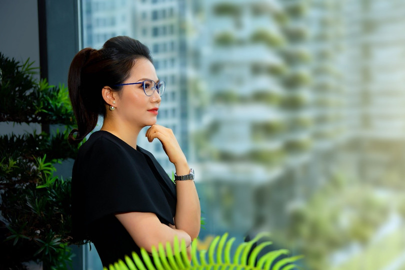 Bà Nguyễn Thị Định nhận chức CEO Sunshine Homes trong bối cảnh thị trường BĐS đối mặt với nhiều thách thức.