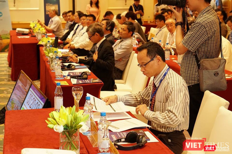 Tiến sĩ Cấn Văn Lực, Chuyên gia Kinh tế trưởng BIDV