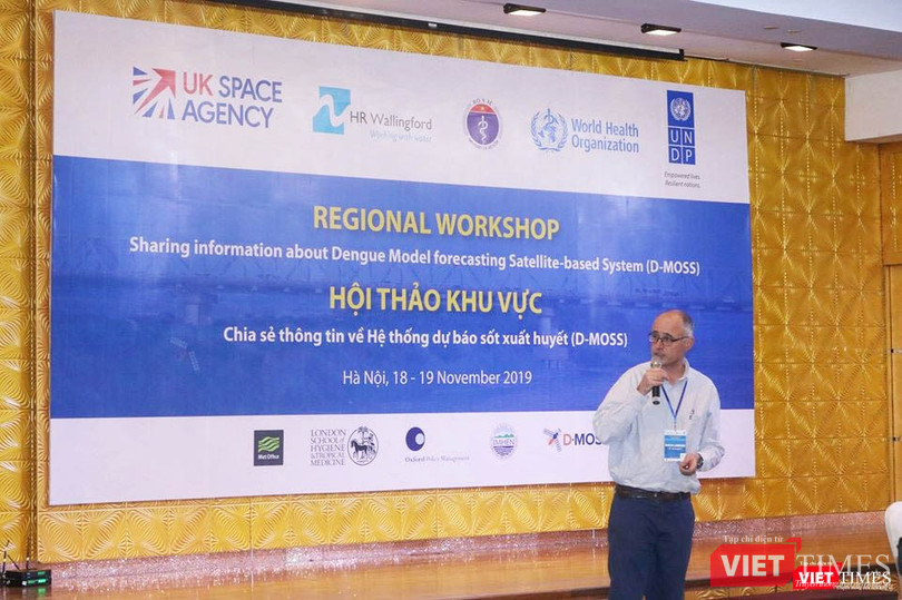 Ông Darren Lumbroso - Giám đốc Dự án D-MOSS của tổ chức HR Wallingford Ông Darren Lumbroso - Giám đốc Dự án D-MOSS của tổ chức HR Wallingford