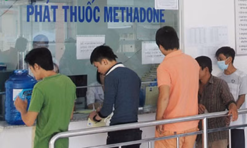 Bệnh nhân tại điểm phát thuốc Methadone