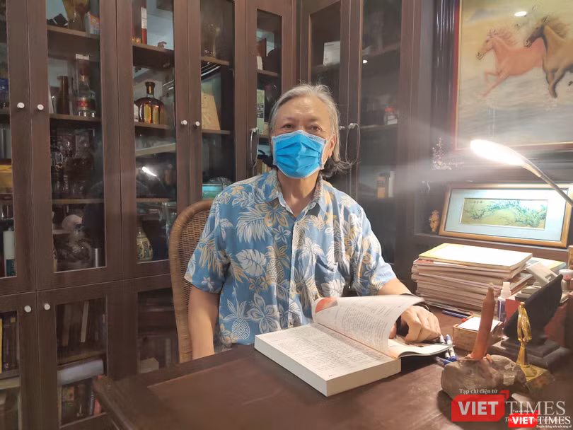 "Phải có thầy thuốc khảo sát trực tiếp bệnh nhân mắc COVID-19 về mặt y học cổ truyền" - ông Khánh nói (Ảnh: Minh Thúy)