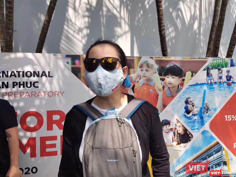 Chị P.T.M.T. – phụ huynh có con học lớp 2 tại Trường Quốc tế Singapore. Ảnh: Minh Thúy