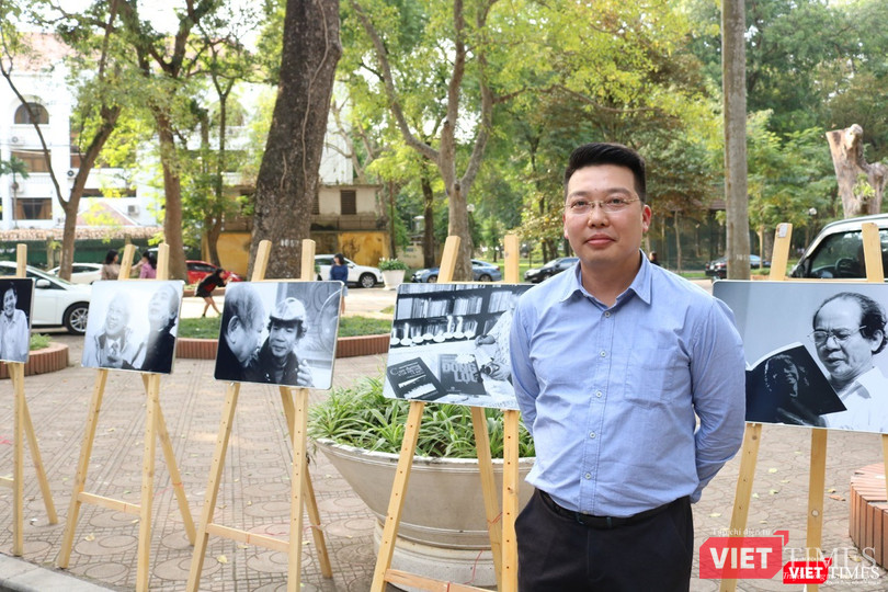 TS. Nguyễn Anh Vũ - Giám đốc Nhà xuất bản Văn học TS. Nguyễn Anh Vũ - Giám đốc Nhà xuất bản Văn học