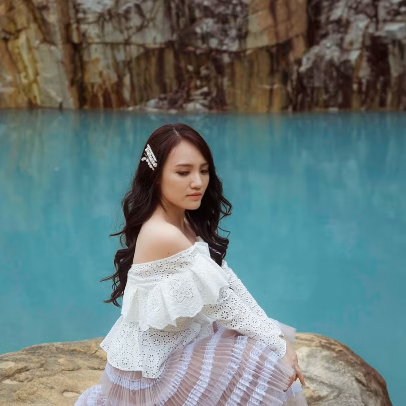 Ca sĩ Nhật Thủy Ca sĩ Nhật Thủy