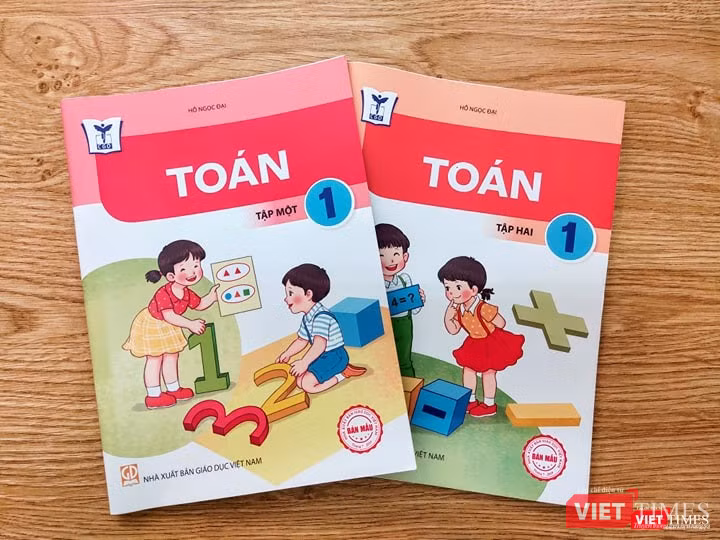 Sách Toán 1 công nghệ giáo dục. Ảnh: Minh Thúy Sách Toán 1 công nghệ giáo dục. Ảnh: Minh Thúy