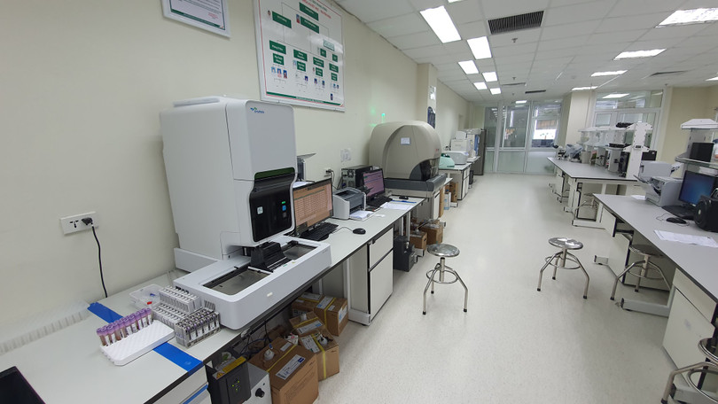 Phòng xét nghiệm tại Bệnh viện Bệnh Nhiệt đới Trung ương. Ảnh: Bộ Y tế