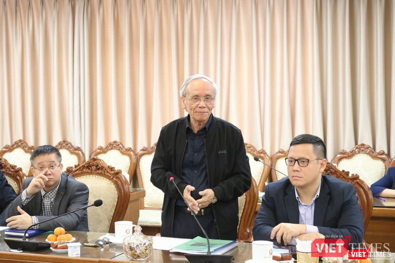 PGS. TS. Trần Kiều – Chủ tịch Hội đồng thẩm định môn Toán PGS. TS. Trần Kiều – Chủ tịch Hội đồng thẩm định môn Toán