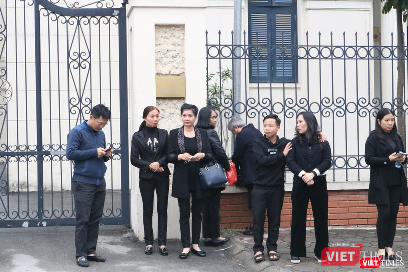 Gia đình bé Long vẫn chưa hết nguôi ngoai từ khi bé ra đi. Ảnh: Minh Thúy