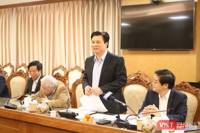 Thứ trưởng Bộ GD&ĐT Nguyễn Hữu Độ. Ảnh: Minh Thúy
