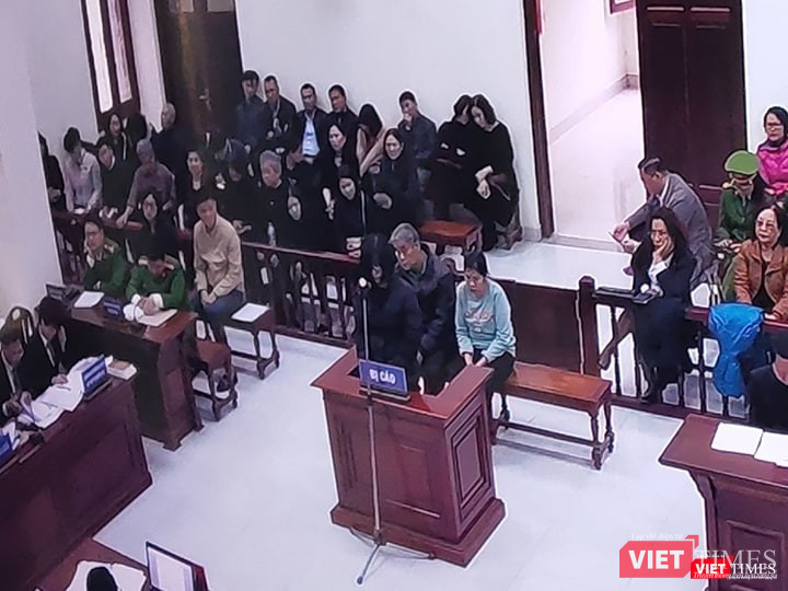 Bị cáo Nguyễn Thị Thủy - giáo viên chủ nhiệm lớp 1 Tokyo Trường Tiểu học quốc tế Gateway. Ảnh: Minh Thúy Bị cáo Nguyễn Thị Thủy - giáo viên chủ nhiệm lớp 1 Tokyo Trường Tiểu học quốc tế Gateway. Ảnh: Minh Thúy