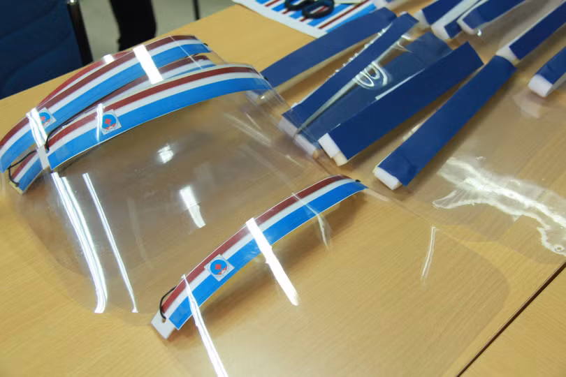 Mặt nạ kính chống COVID-19. Ảnh: BVCC Mặt nạ kính chống COVID-19. Ảnh: BVCC