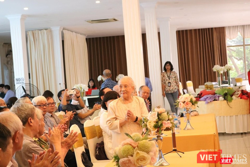 Cụ Doãn Ngọc Trâm, thân mẫu của nữ Anh hùng, liệt sỹ Đặng Thùy Trâm. Ảnh: Minh Thúy Cụ Doãn Ngọc Trâm, thân mẫu của nữ Anh hùng, liệt sỹ Đặng Thùy Trâm. Ảnh: Minh Thúy