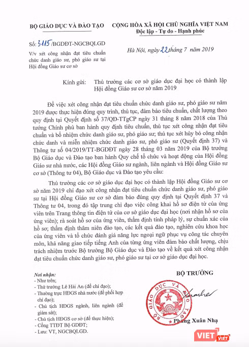 Công văn số 3115/BGDĐT-NGCBQLGD, gửi thủ trưởng các cơ sở giáo dục đại học có thành lập Hội đồng Giáo sư cơ sở năm 2019 về việc xét công nhận đạt tiêu chuẩn chức danh giáo sư, phó giáo sư tại Hội đồng Giáo sư cơ sở