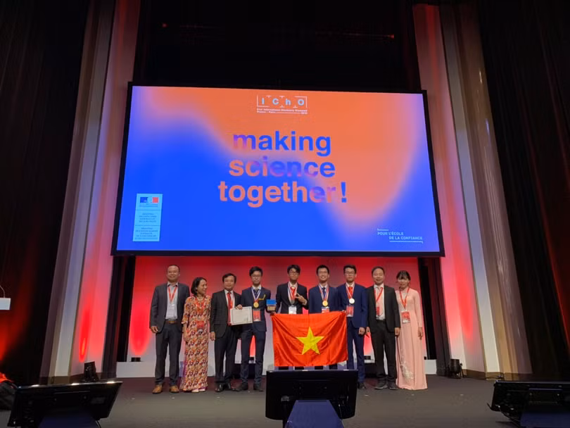 Đoàn Việt Nam dự thi Olympic Hóa học quốc tế năm 2019