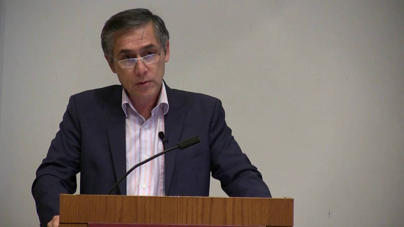 Charles K. Armstrong - giáo sư về Triều Tiên học. Charles K. Armstrong - giáo sư về Triều Tiên học.