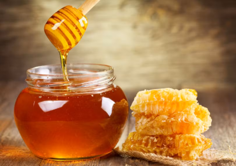 Mật ong (Ảnh: BoldSky) Mật ong (Ảnh: BoldSky)