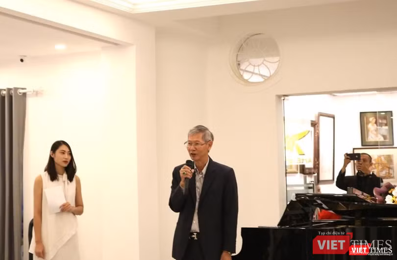 Nhà sưu tập Tira Vanichtheeranont