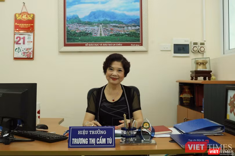 Bà Trương Thị Cẩm Tú tại buổi trò chuyện. Ảnh: Minh Thúy