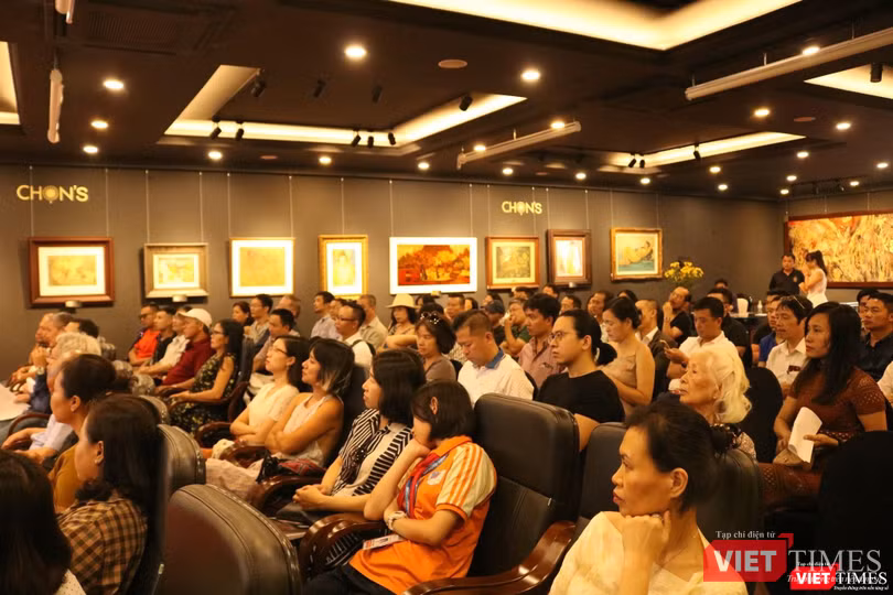 Khách mời tham dự buổi thuyết trình