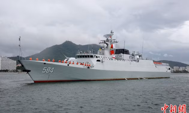 Tàu khu trục Mai Châu.