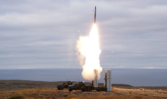 Nga phóng thử tên lửa S-300.