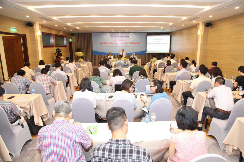 Toàn cảnh hội thảo phòng, chống buôn lậu thuốc lá (Ảnh: Mai Trinh)