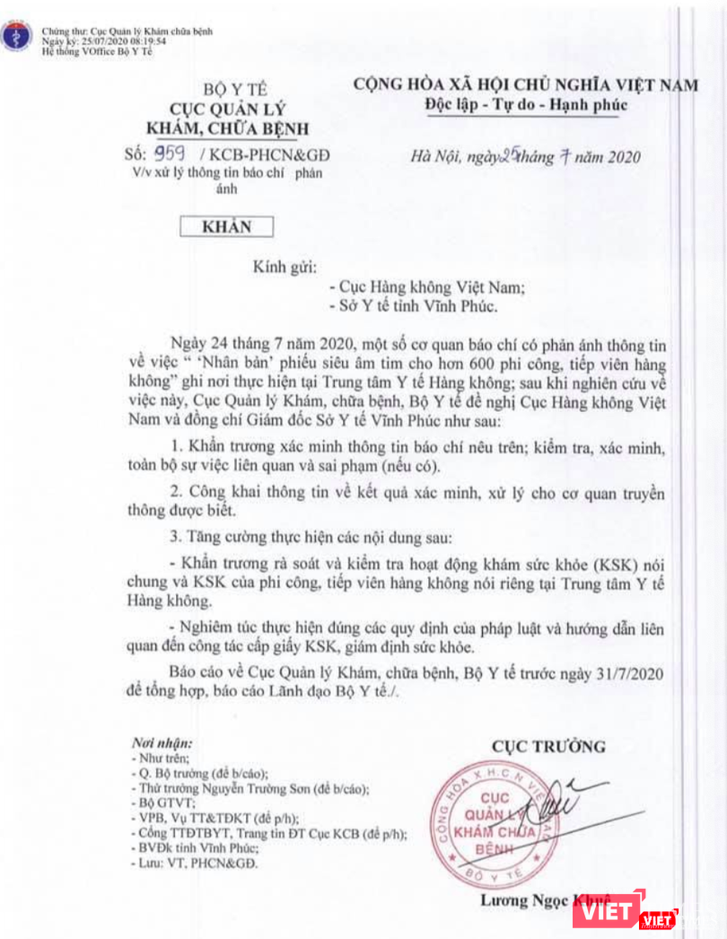 Công văn khẩn của Cục Quản lý Khám, chữa bệnh, Bộ Y tế về việc xử lý thông tin “nhân bản” 600 phiếu siêu âm tim cho phi công, tiếp viên hàng không (Ảnh: Minh Thúy)