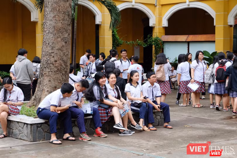 Một số thí sinh có tâm trạng khá thoải mái trước kỳ thi THPT quốc gia 2019 Một số thí sinh có tâm trạng khá thoải mái