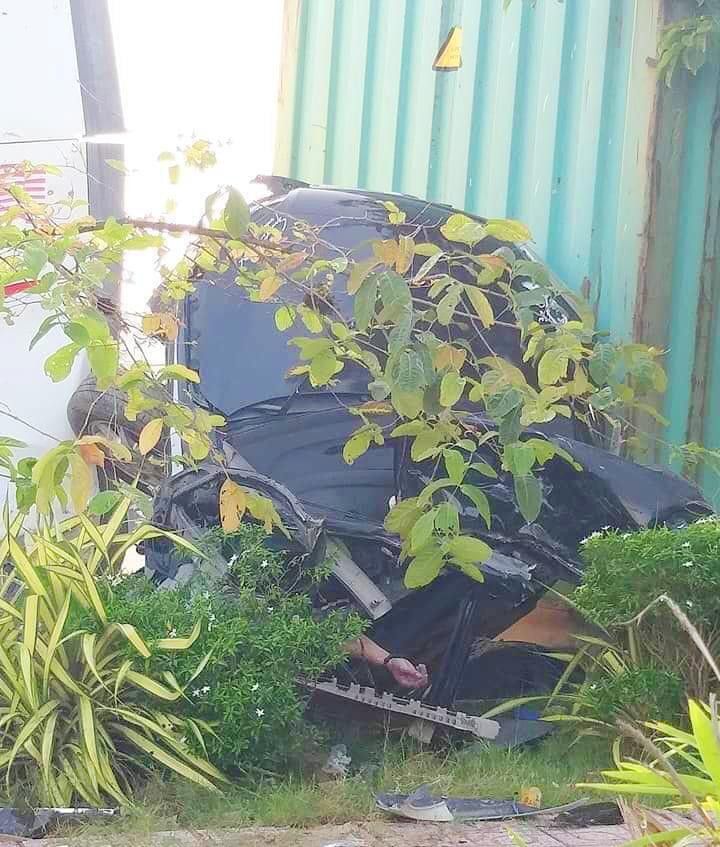 Nạn nhân bị mắc kẹt và tử vong tại chỗ