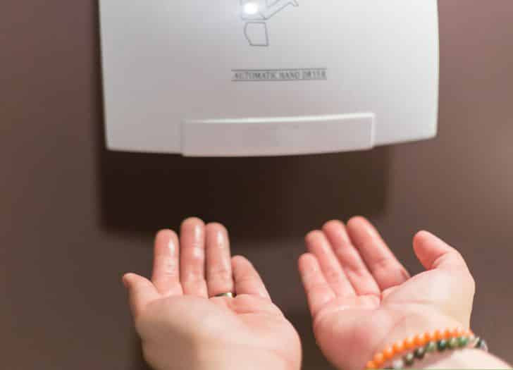 Mấy sấy tay. Ảnh: Internet Mấy sấy tay. Ảnh: Internet