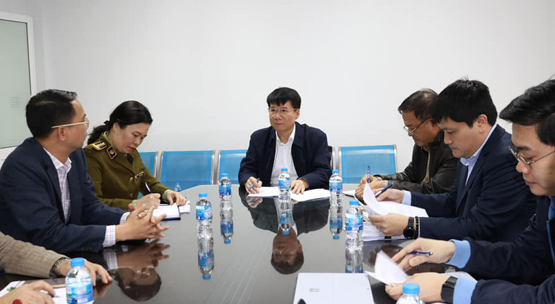 Thứ trưởng Bộ Y tế Trương Quốc Cường phát biểu tại buổi làm việc. Ảnh: Khánh Phương