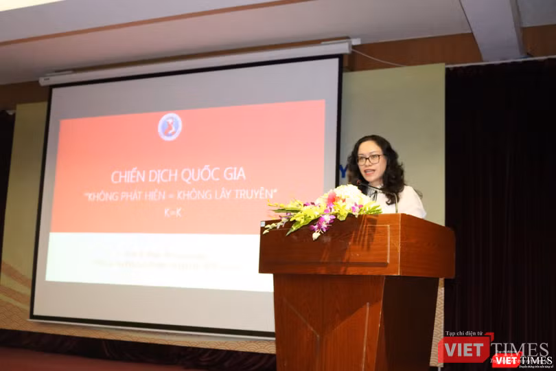 PGS.TS. Phan Thị Thu Hương – Phó Cục trưởng Cục phòng chống HIV/AIDS